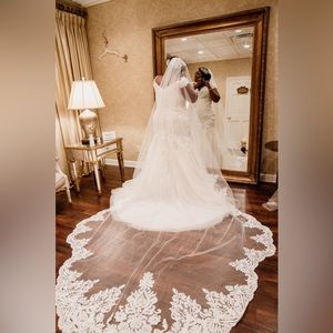 Laced Trained Wedding Veil